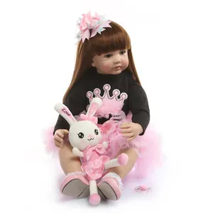 Realistische Reborn Baby Puppe 60cm Silikon Baumwollkörper Braunes Haar Mädchen Spielzeug Mit Rosa Kronenkleid Zubehör