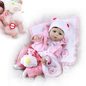 Poupée Reborn Réaliste en Silicone Corps Entier Lavable Bébé Nouveau-Né Tenue d'Ours Rose Jouets pour Enfants Filles