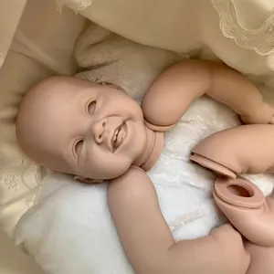 Άβαφο σετ κούκλας reborn 28 ιντσών με χαμογελαστό κεφάλι και μέλη σε βελούδινο ύφασμα
