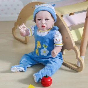 Bambola Reborn Maschio 22 Pollici Saskia Realistica in Silicone Misto Bambola Neonato Realistica Con Tutina Blu Regalo Per Bambini