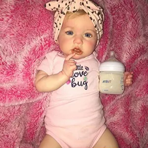 Poupée Reborn Réaliste Corps Entier en Silicone Vinyle Bébé Fille Avec Tenue Rose Little Love Bug Cadeau Enfant