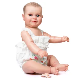 Poupée Maddie Reborn 50cm avec tenue en dentelle florale et accessoire tétine