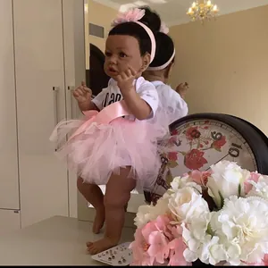 Poupée Bébé Reborn Afro-Américaine Réaliste en Silicone Vinyle Simulation Nouveau-Né Avec Robe Tutu Rose et Accessoires