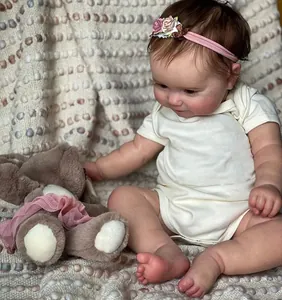 Poupée bébé reborn réaliste de 50 cm avec barboteuse blanche et ours en peluche doux