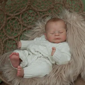 Realistic Simulation Newborn Baby Reborn Doll Cloth Body Hand Painted Hair Soft Skin Lifelike Sleeping Baby Toy For Kids