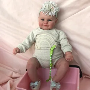 Realistic Reborn Baby Doll Maddie Soft Cloth Body Painted Skin Visible Veins Hand Painted Hair Lifelike Newborn Gift