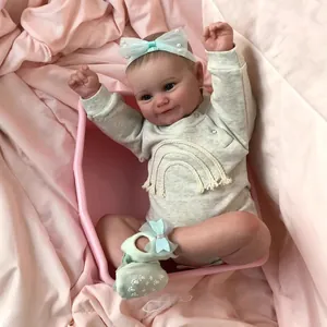50cm lifelike reborn baby doll Maddie with 3D skin and visible veins in rainbow outfit