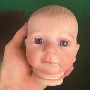Gedetailleerd 19-inch levensecht reborn-poppenhoofd met realistische huid en blauwe ogen