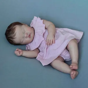 Bambola Reborn Ashia realistica da 19 pollici che dorme in abito rosa a pois su blu