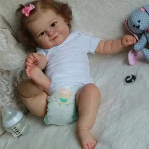 Poupée bébé Reborn Maddie réaliste de 50 cm avec t-shirt blanc et nœud rose cheveux