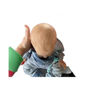 Poupée Reborn réaliste de 60cm avec texture de peau 3D et cheveux peints à la main