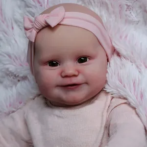 Bambola Reborn Realistica Maddie Capelli Dipinti a Mano Silicone Morbido Con Tuta Rosa Fascia Calzini Regalo Simulazione Neonato