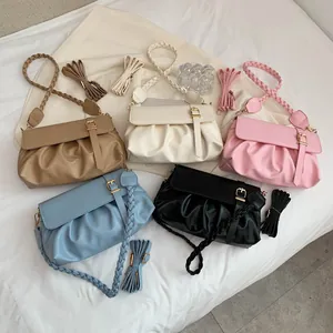 Petit Sac à Bandoulière Plissé en Cuir PU pour Femme Vintage Carré Avec Bandoulière Tissée Boucle Dorée Sac de Mode