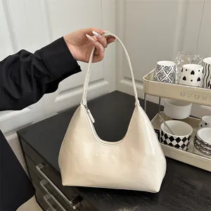 Sac sous le Bras en Cuir Verni Brillant pour Femme Sac à Épaule en PU Rétro Minimaliste Avec Gaufrage de Lettres pour Fête Quotidienne et Navette