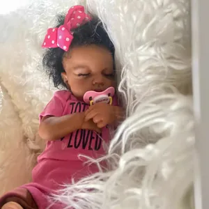 Poupée reborn afro-américaine de 49cm réaliste avec peau 3D et veines visibles dormant