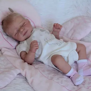Realistic Reborn Baby Doll Soft Silicone Vinyl Limbs Cotton Body Sleeping Newborn Simulation Doll With Clothes Blanket