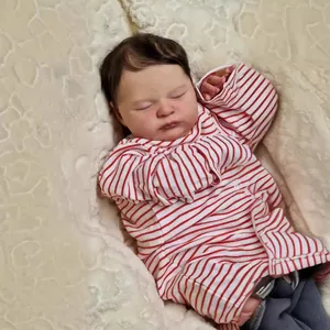 Poupée reborn Laura de 20 pouces avec peau 3D réaliste et tenue à rayures rouges
