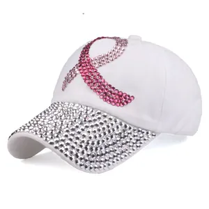 Casquette de baseball en coton blanc avec ruban strass rose et visière sertie de diamants