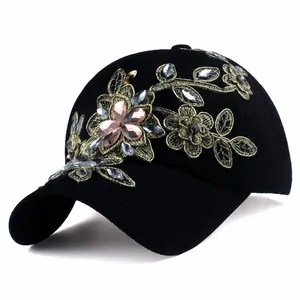 Berretto da Baseball Donna con Ricamo Floreale e Strass Regolabile in Cotone Denim Cappello da Sole Casual Outdoor