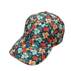 Cappellino da baseball con stampa floreale digitale e tesa curva stile streetwear