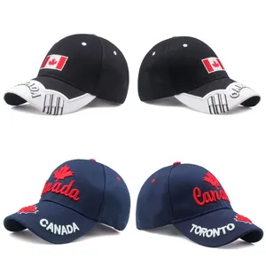 Détail de casquettes de baseball avec broderie 3D drapeau du Canada et surpiqûres