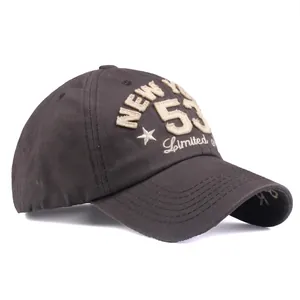 Berretto da baseball in cotone grigio scuro con ricamo New York 53 e visiera