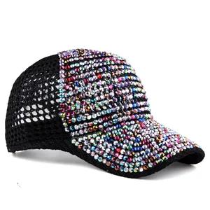 Berretto da baseball di lusso con strass colorati e mesh nero per donne