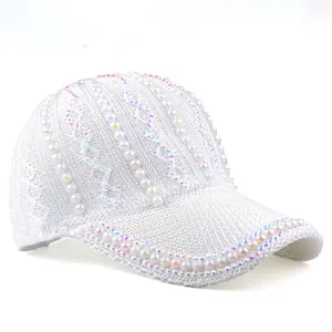 Casquette de baseball en maille blanche avec perles et strass pour la protection solaire