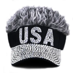 Casquette de baseball strass USA avec perruque grise longue pour spectacles et scènes