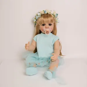 55cm lebensechte Reborn Baby Puppe Betty mit blonden Haaren und blauem Strickoutfit