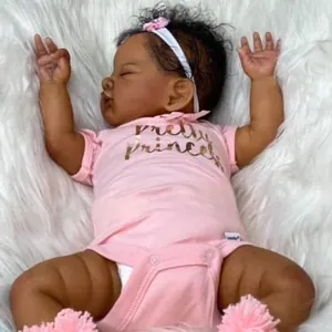 19 inch levensechte reborn baby doll met donkere huid in roze Pretty Princess outfit