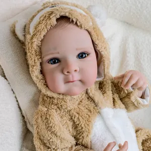 Bambola realistica Reborn da 18 pollici con tutina in peluche marrone e occhi azzurri