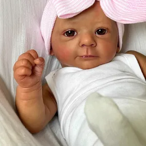 Realistic Reborn Baby Doll Dark Skin Vinyl Limbs Soft Cloth Body Life-like Infant Toy Gift With Pink Bow Hat White Outfit