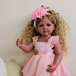 Poupée Reborn Réaliste Peau Foncée Silicone Corps Complet Nouveau-né Fille Avec Robe en Dentelle Rose Cheveux Blonds Bouclés Jouet Fait à la Main
