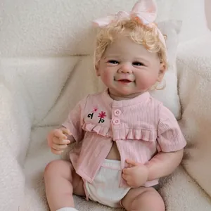 Lebensechte 19 Zoll Reborn Baby Puppe mit blonden Locken und rosa Strickoutfit