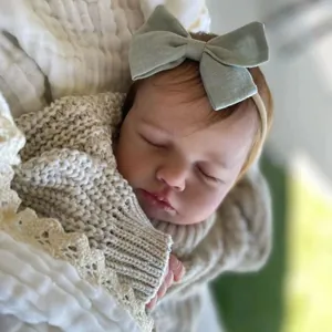 Bambola Reborn Realistica In Morbido Silicone Corpo Completo Neonato Che Dorme Con Maglione Grigio Capelli Radicati a Mano Giocattolo