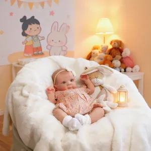 Poupée Reborn Réaliste Membres en Vinyle Corps en Tissu Souple Avec Robe Florale Bandeau Style Nouveau-Né Jouet pour Filles Anniversaire