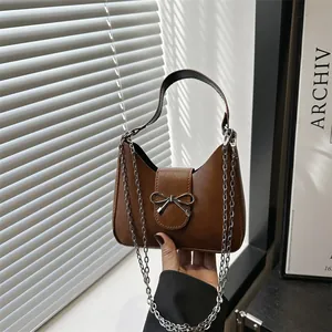 Sac Bandoulière en Cuir PU à Nœud pour Femmes Petit Sac à Épaule Carré Sac Sous le Bras Couleur Unie Sac à Main Chaîne