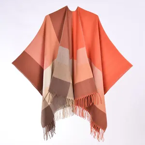 Femmes Hiver Imitation Cachemire Plaid Châle Poncho Avec Glands Bloc de Couleur Géométrique Cape Chaude Enveloppe Cardigan Ouvert sur le Devant