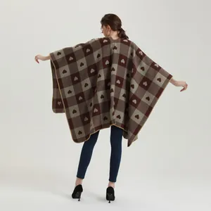 Damen Strickponcho im Ethno-Stil mit braunem Herzmuster-Karo und weichem Kaschmir-Gefühl