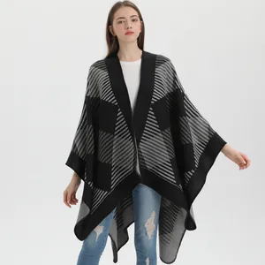 Poncho Châle Femme Vintage à Motifs Géométriques Cape en Maille Ouverte Imitation Cachemire Enveloppe d'Hiver Chaude