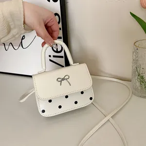 Damen Mini PU Leder Handtasche Mode Schleife Gepunktete Schulter Umhängetasche Koreanischer Ins Stil Kleine Quadratische Tote Tasche