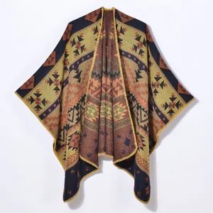 Poncho da Donna Vintage Bohémien con Jacquard Geometrico in Maglia Scialle Imitazione Cashmere Cardigan Aperto Mantella Invernale