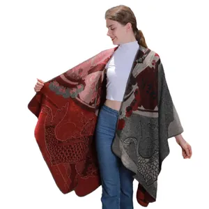 Chal de punto vintage para mujer con diseño de carpa koi roja y estilo de capa