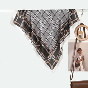 70cm elegant square silk scarf featuring classic houndstooth and golden chain prints