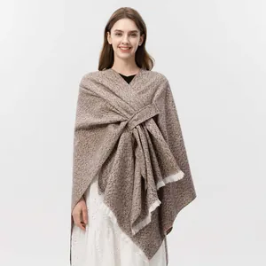 Damen Poncho Schal Schräge Bindung Schlitz Quasten Weich Kaschmir-Imitat Wrap Für Winter Herbst Outdoor Freizeit Bekleidungszubehör