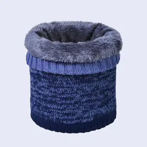 Detailed view of the double-layer knitted winter neck warmer with thick grey fleece lining