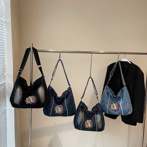 Vintage denim hobo τσάντες με πολύχρωμο κέντημα σε μαύρο, μπλε και γαλάζιες αποχρώσεις