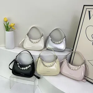Sacs hobo chic avec poignées en perles en argent, noir, jaune et rose