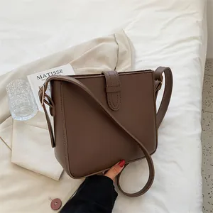 Vintage Damen PU Leder Eimer Umhängetasche Mit Verstellbarem Schultergurt Retro Mode Quadratische Schultertasche Handtasche